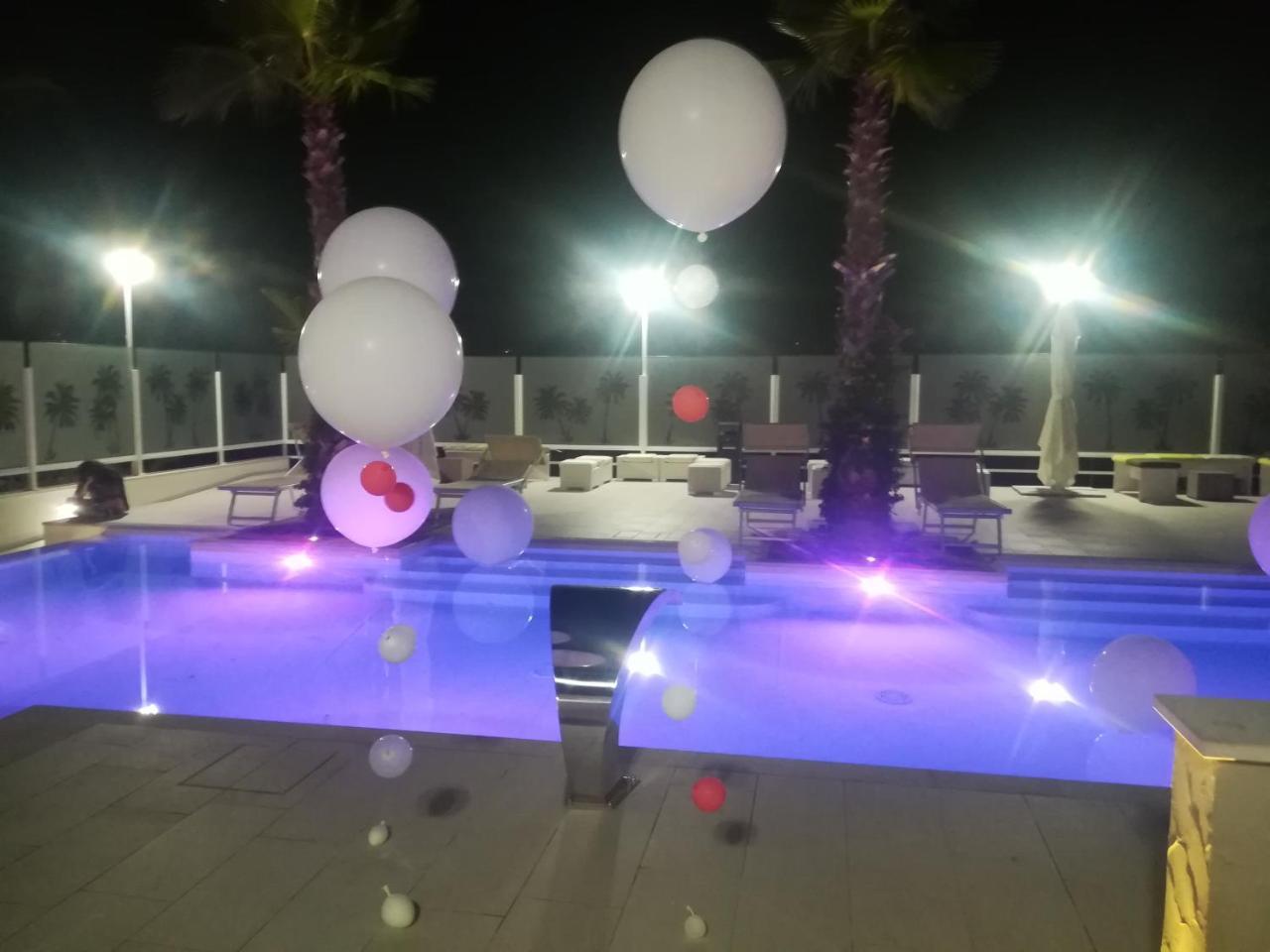 Il Parco Dei Poeti B&B Cellino Attanasio Exterior foto
